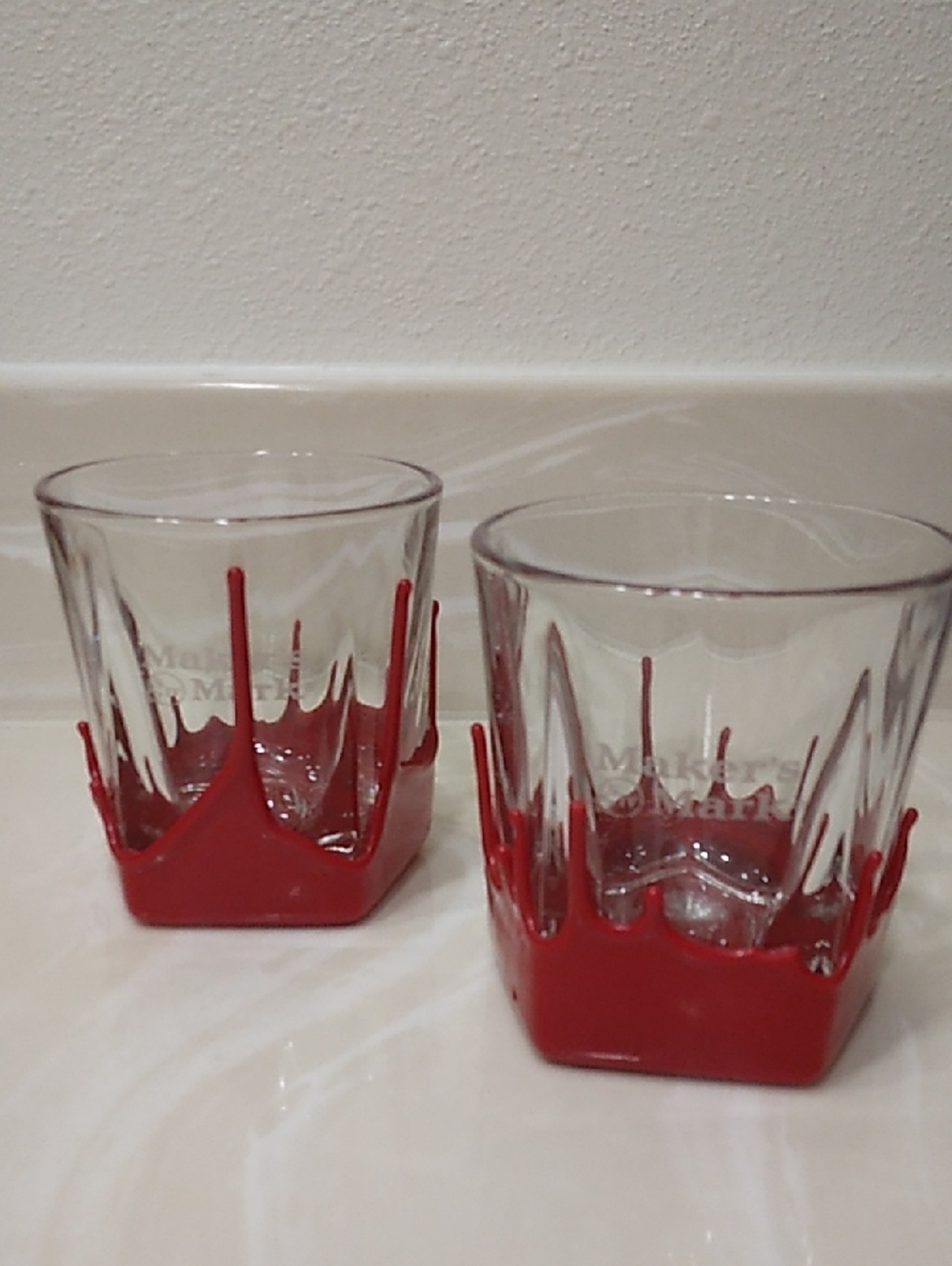 Maker's Mark Hexagon Rocks Lowball Glass Tumblers with Red Wax
